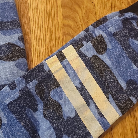 Soft joggers - Picture 2 of 4